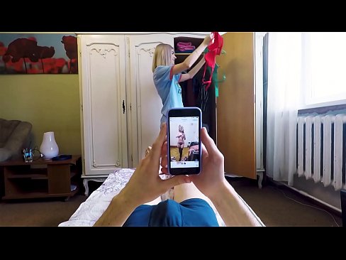 ❤️ Polusestra je natjerala svog brata da svrši neposredno prije nego što je mama došla kući Jebeni video kod nas ❌️