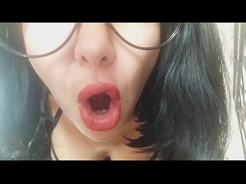 ❤️ Dušo, tvoja maćeha te danas ne pušta u školu... Previše te trebam... Jebeni video kod nas ❌️
