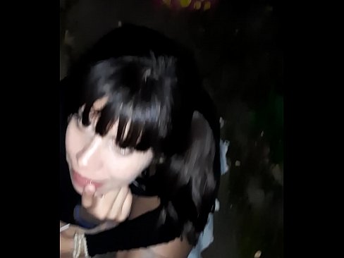 ❤️ Na ulici natečen penis u zamjenu za slatkiše Jebeni video kod nas ❌️