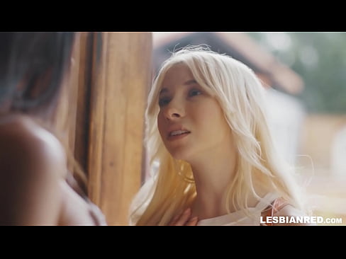 ❤️ Djevojka dolazi kući nekoliko mjeseci kasnije i na kraju jede mačkicu svoje maćehe Jebeni video kod nas ❌️
